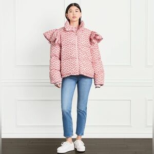 Hill House Home Violet Ruffle Puffer — Rosy Pink